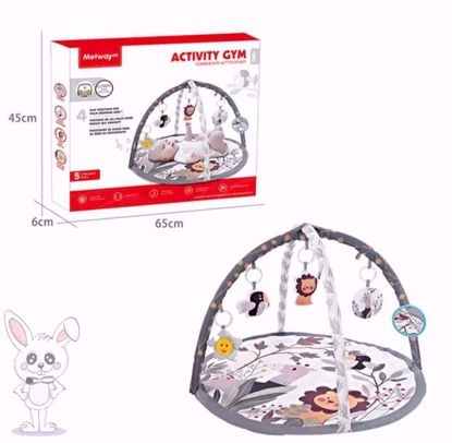 صورة بساط لعب ناعم للأطفال الأولاد والبنات في صالة الألعاب الرياضية والأنشطة الموسيقية والزحف على الأرض مع لعبة