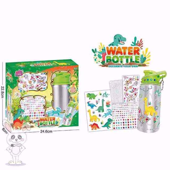 صورة زجاجات المياه الخاصة بك مع أحجار الراين اللامعة