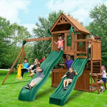 صورة "ديرفه مع ٢ زحلاقية وبيت