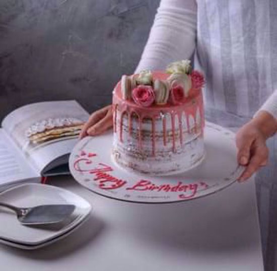 صورة كيك 🎂 ارنوب 6انش