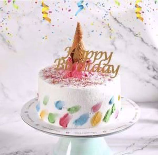 صورة كيك 🎂 ارنوب 6انش