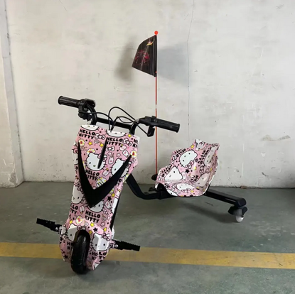 صورة 79/ سكوتر كهربائي ذو 3 عجلات و3 عجلات من المصنع عربة الانجراف عربة جو كارت ركوب التفحيط سكوتر ركوب 360 درجة للركوب للأطفال