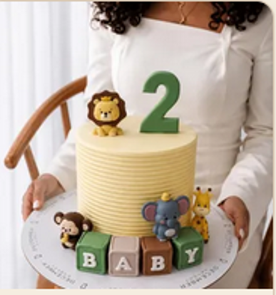 Picture of Animals yellow cake 6inch
